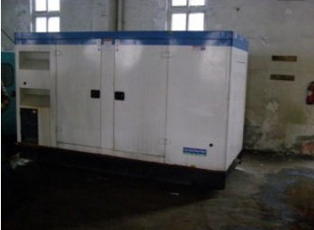 阳春康明斯150kw大型柴油二手发电机组